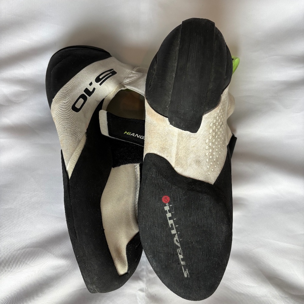 Adidas Five Ten Hiangle Climbing Shoes, M 10.5, Barely Used!